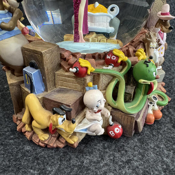 Disney Snow Globe Who Framed Roger Rabbit Music Box Rare - Picture 5 of 8